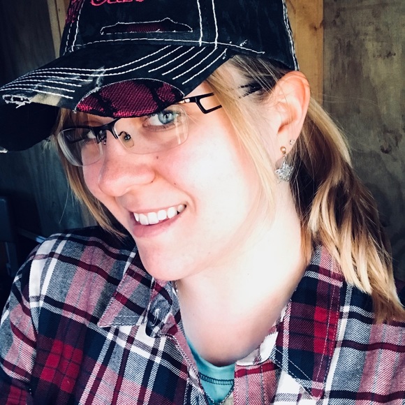 Meet your Posher, Darielle - Picture 1 of 1